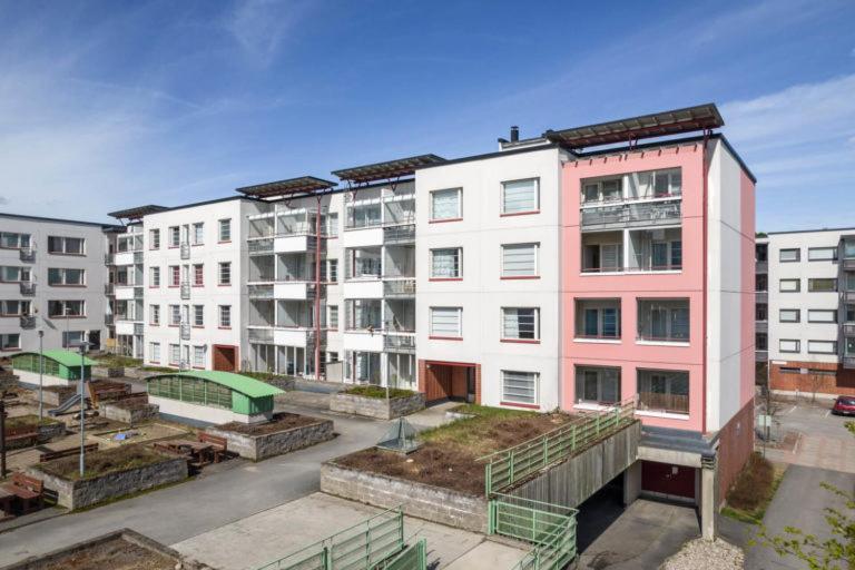 Lakefront 2br With Sauna Near Railway Station & Downtown Jyvaskyla